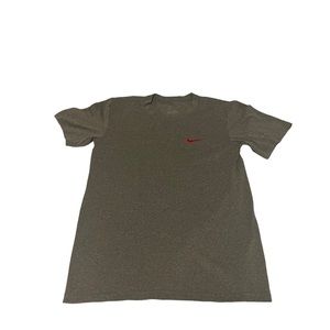Nike Shirt Boys XL Gray Lightweight Crewneck Embroidered Logo Solid Short Sleeve
